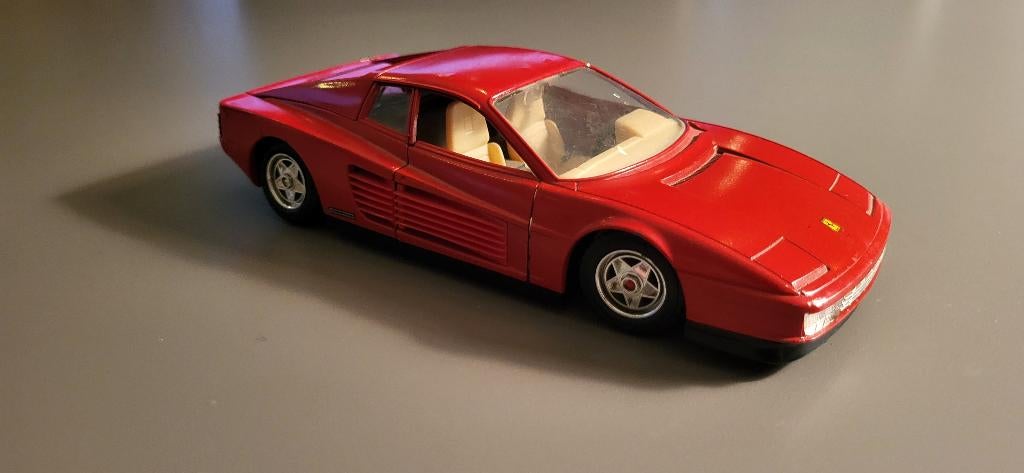 Bburago Testerossa - 1:24, Hobby en Vrije tijd, Modelauto's | 1:24, Ophalen of Verzenden, Zo goed als nieuw, Auto, Bburago