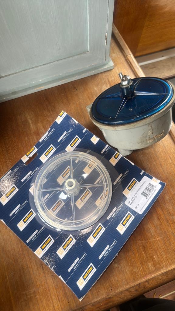 Vetus waterfilter wierpot type 150, Watersport en Boten, Accessoires en Onderhoud, Verzenden, Gebruikt, Motor en Techniek