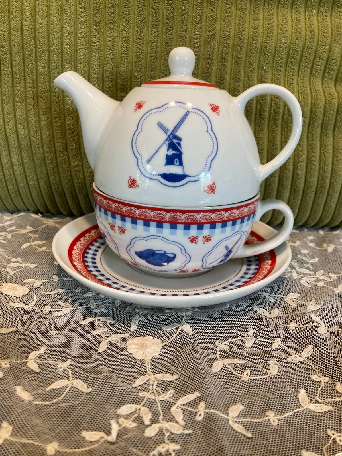 Tea for one set, Siaki (310526), Ophalen of Verzenden, Zo goed als nieuw, Overige stijlen, Kop(pen) en/of Schotel(s)