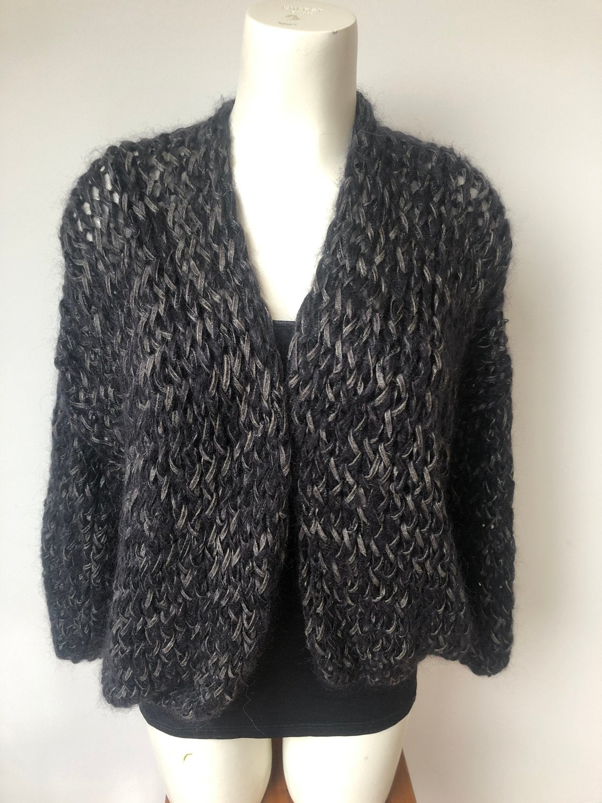 Kiro by kim wol wollig openvallend oversized vest, Maat 38/40 (M), Zwart, Nieuw, Ophalen of Verzenden