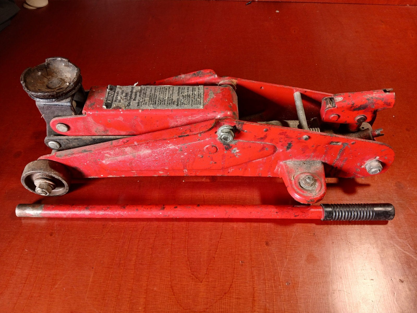 Kinzo Hydraulische Garagekrik 2 Ton, Ophalen, Gebruikt, Hydraulisch, Garagekrik