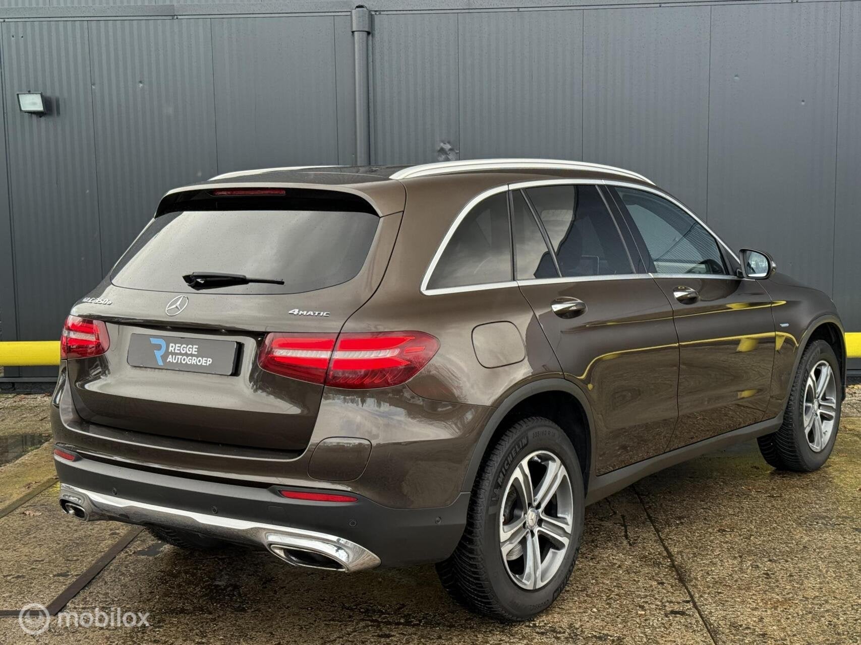 Mercedes GLC-klasse 350e 4MATIC Prestige PANORAMADAK|BOMVOL, Auto's, Mercedes-Benz, Automaat, Gebruikt, Euro 6, 4 cilinders