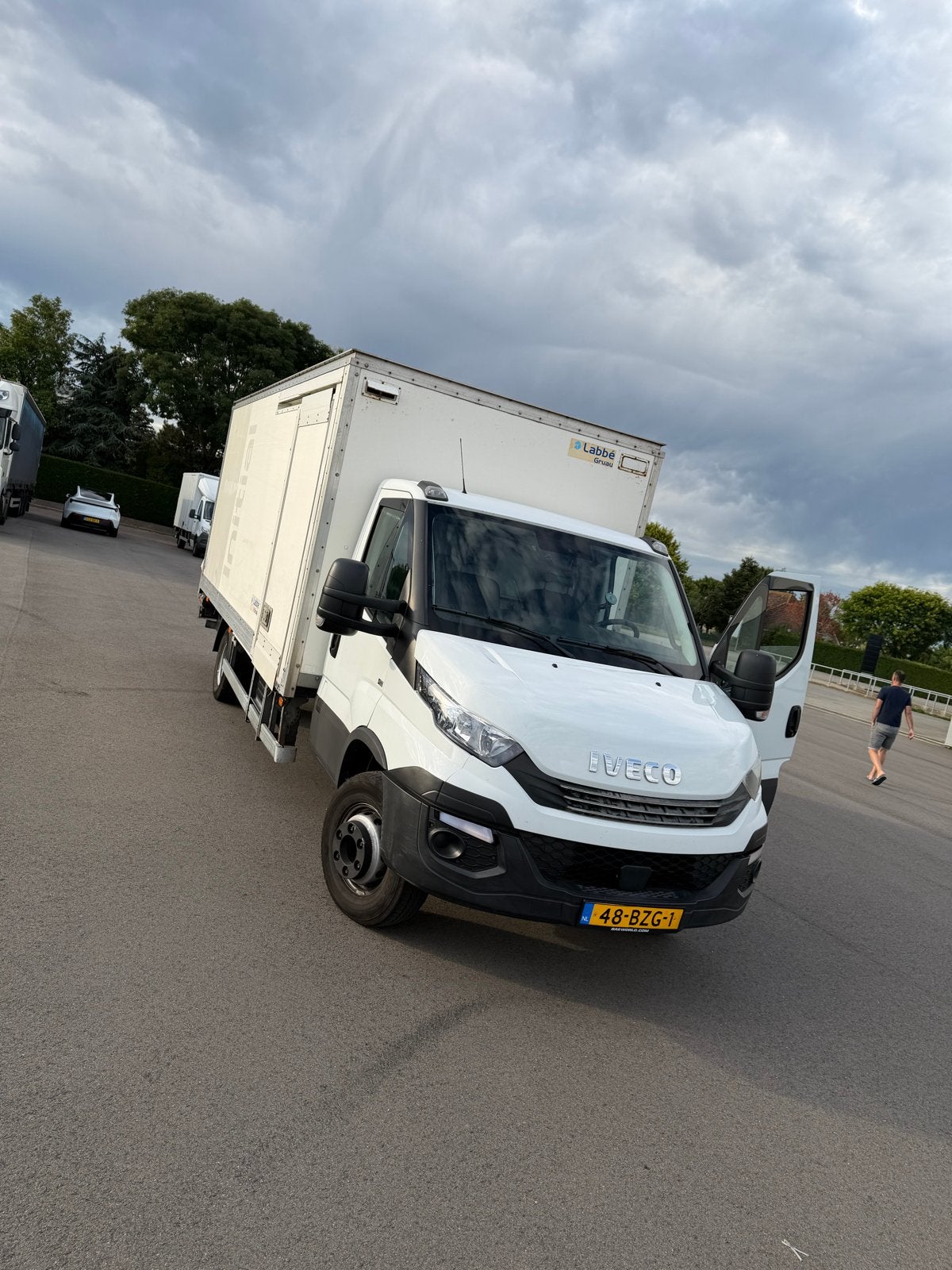 Iveco Daily Bakwagen C1 2019 – Laadklep – 3 ton laadvermogen, Euro 6, Iveco, Wit, Bedrijf