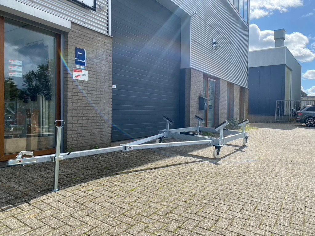 Stallingstrailer, Ophalen, 9 meter of meer, Overige typen, Zo goed als nieuw