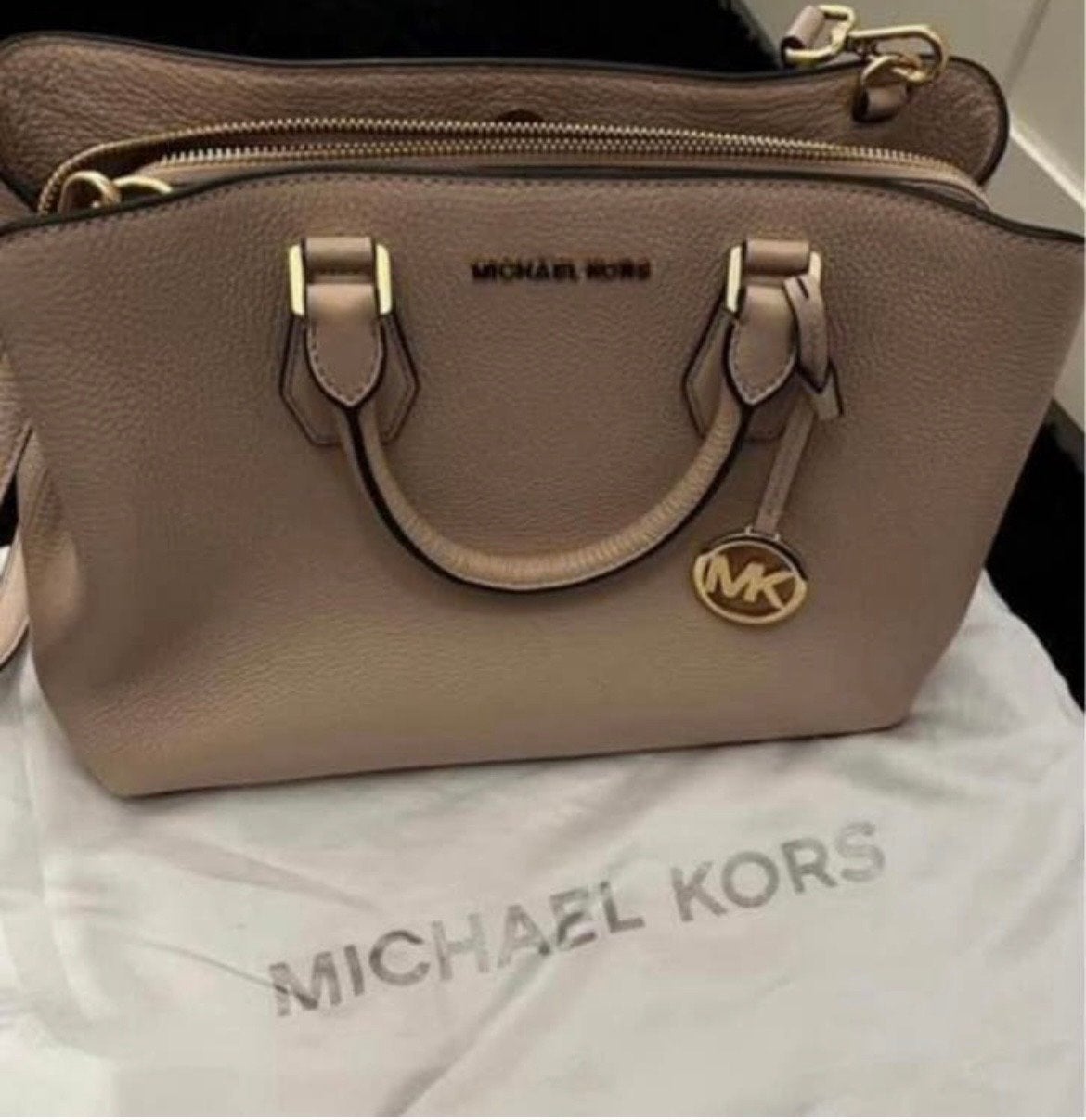 Michael Kors Handtas Beige - Zo goed als nieuw, Ophalen, Zo goed als nieuw, Beige, Handtas