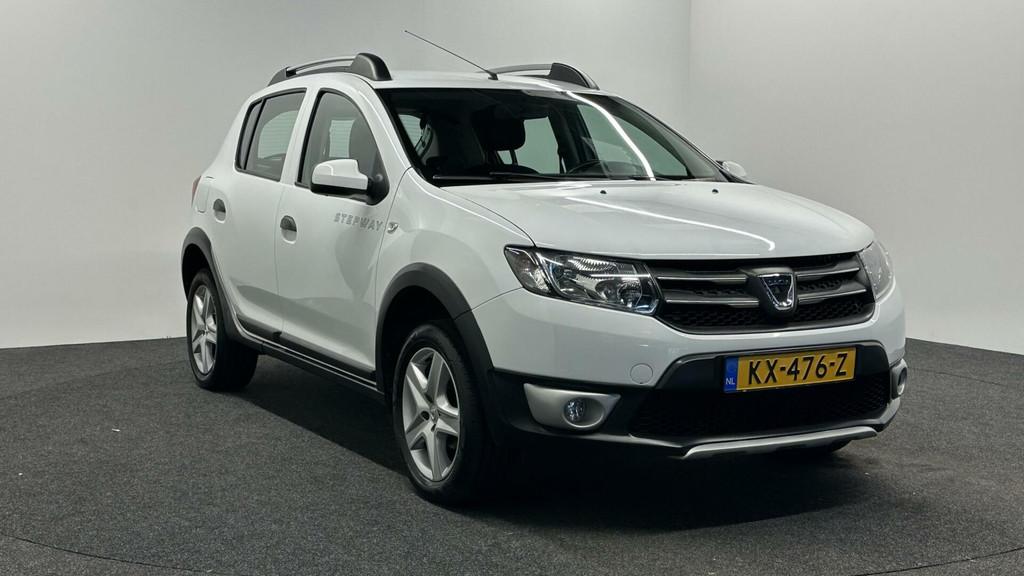 Dacia Sandero 0.9 TCe Bi-Fuel Stepway Laureate NAVI-CRUISE-A, Voorwielaandrijving, 898 cc, Stof, 580 kg