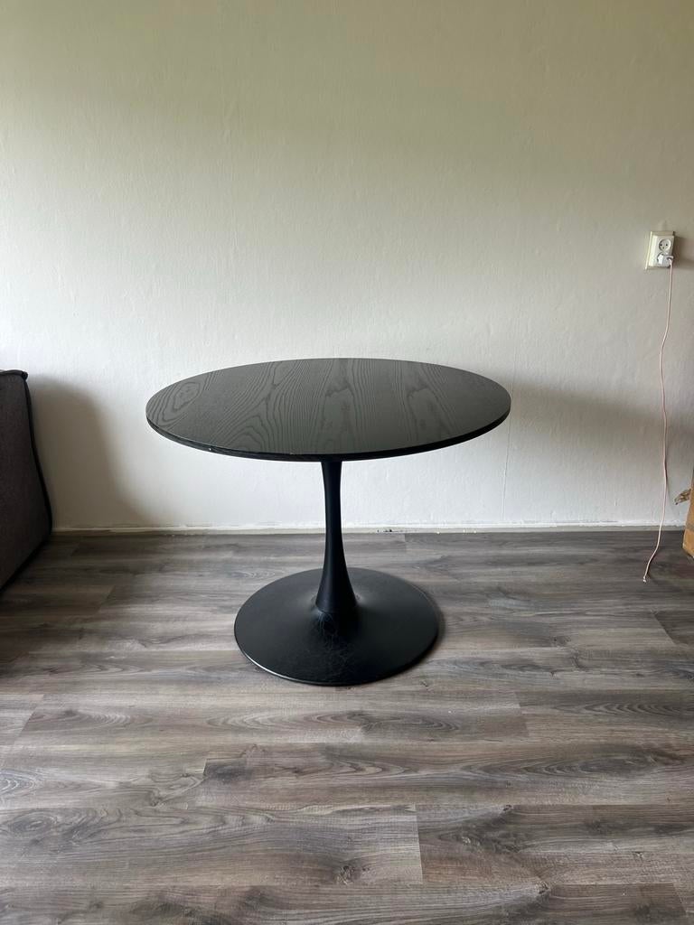 GRATIS op te halen: Ronde tafel, 1 meter breed, Huis en Inrichting, Tafels | Eettafels, Ophalen, Gebruikt, Rond, 50 tot 100 cm