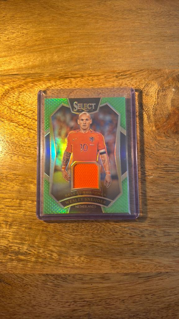 Wesley Sneijder Player-Worn Patch /60 Panini Select 2016/17, Ophalen of Verzenden, Nieuw, Plaatje