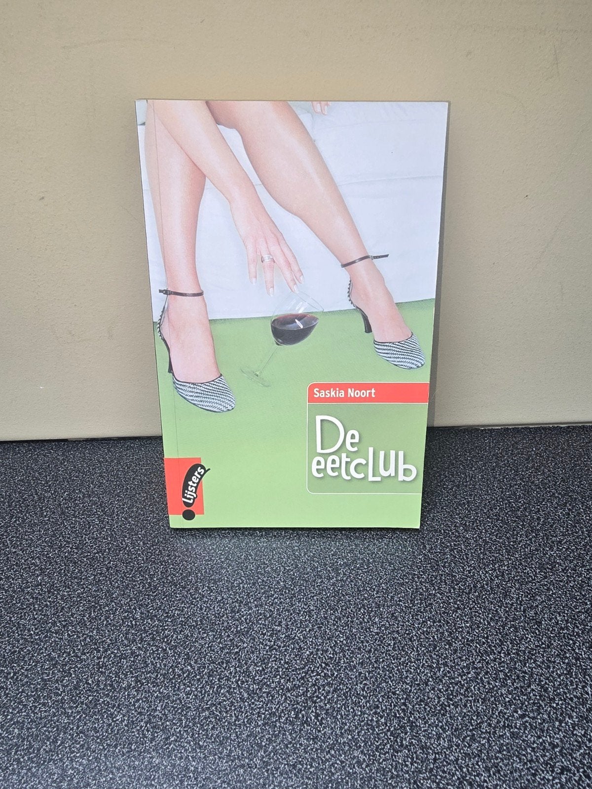 Saskia Noort - De eetclub (Paperback), Boeken, Ophalen of Verzenden, Gelezen, Saskia Noort, Nederland