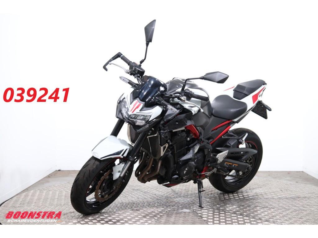 Kawasaki Z 900 ABS LED Akrapovic 8.583 km! (bj 2022), Motoren, Motoren | Schademotoren, Dopplerlaan 4
9207HC  DRACHTEN, NL, Boonstra Schadevoertuigen