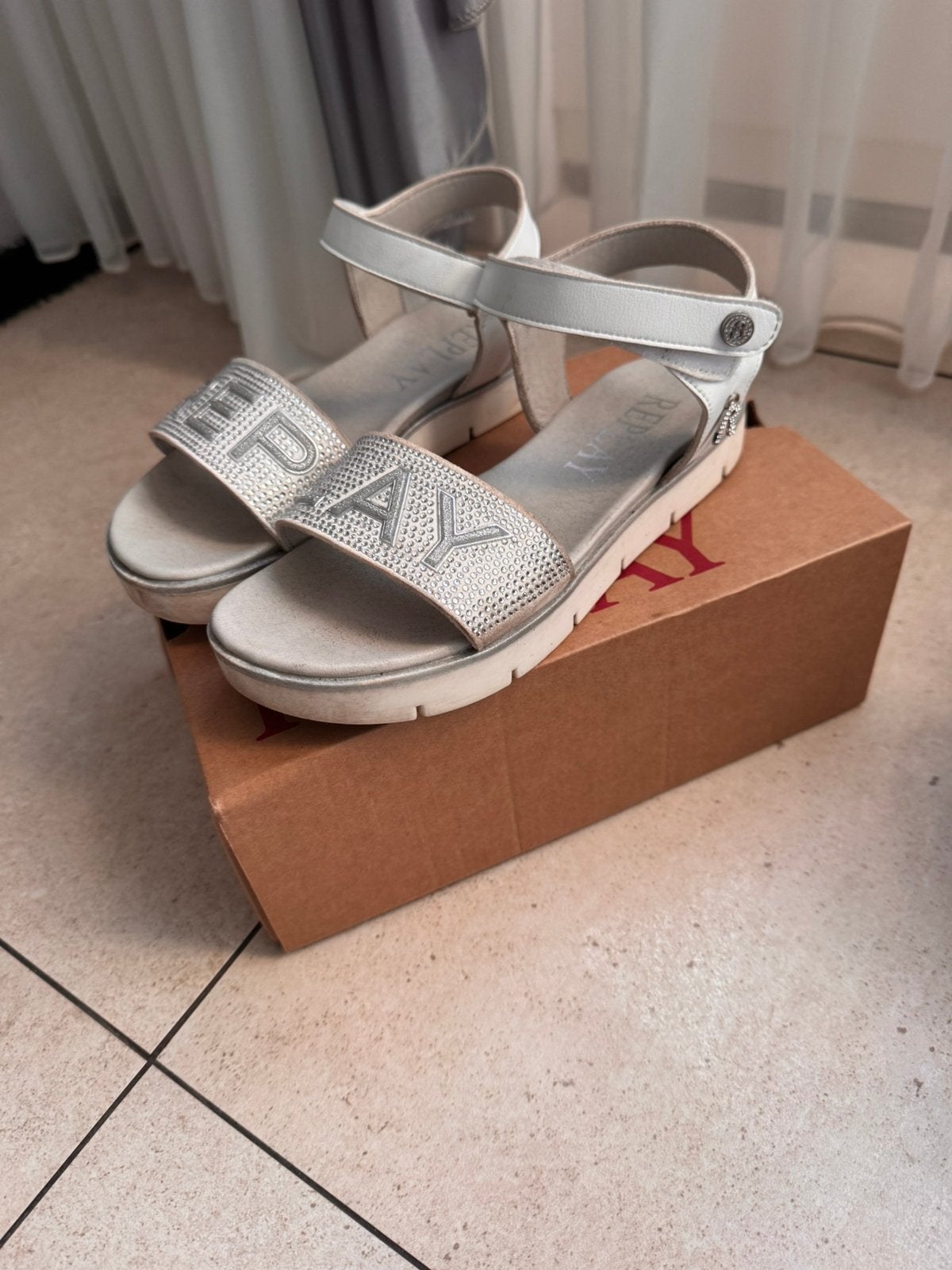 Kinder sandalen merk replay maat 38, Ophalen of Verzenden, Zo goed als nieuw