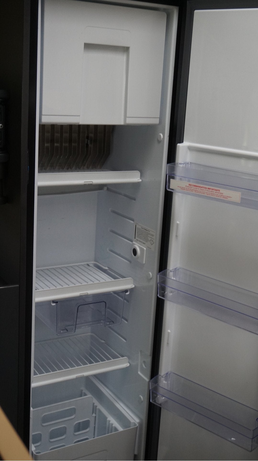 Foto 44 van Adria MATRIX 670SC PLUS AUTOMAAT 141 pk Zonnepan. Electr. Fi