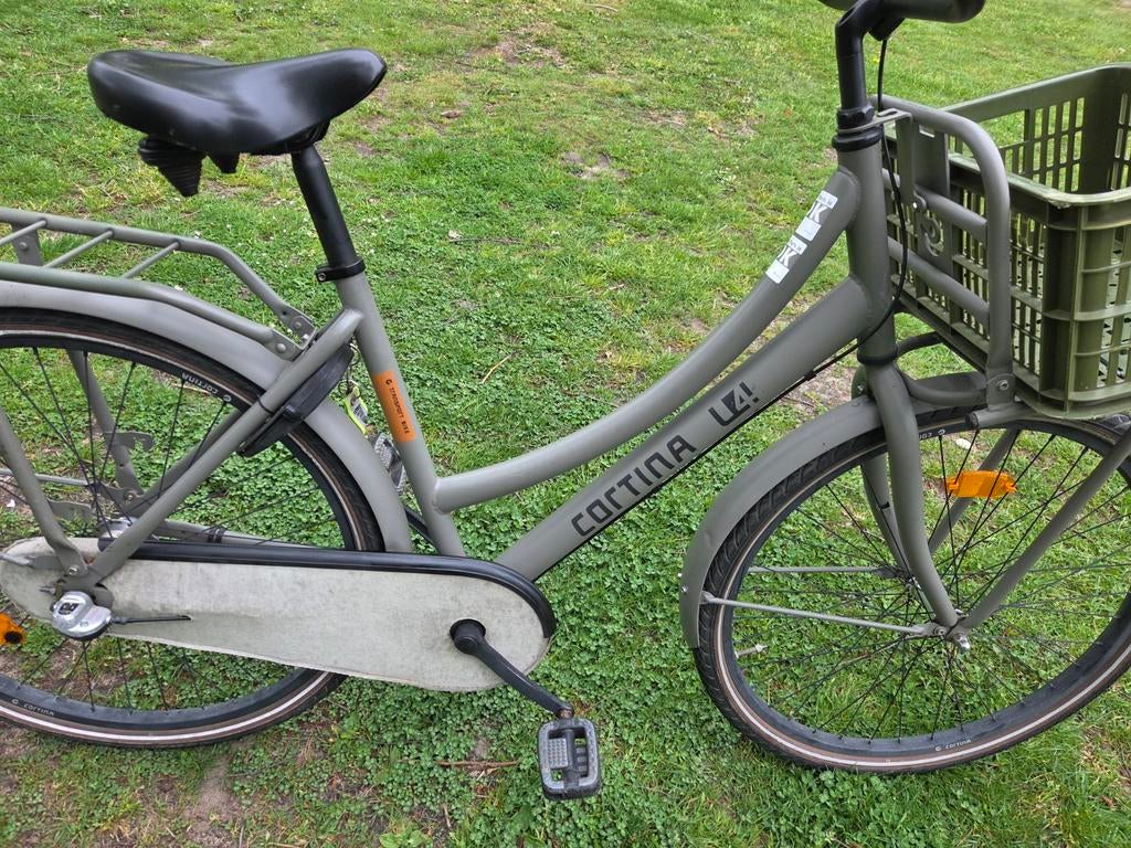 Cortina u4  meisjesfiets, Fietsen en Brommers, Fietsen | Meisjes, Ophalen of Verzenden, Gebruikt, 26 inch of meer, Versnellingen