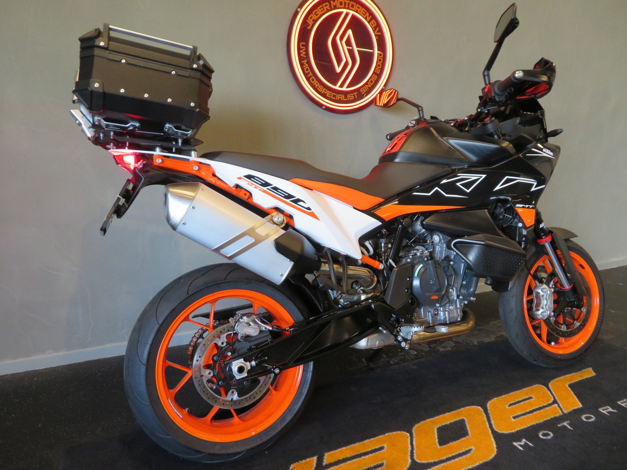 KTM 890 SMT TOP-CASE HISTORIE (bj 2026), Toermotor, Gebruikt, Bedrijf