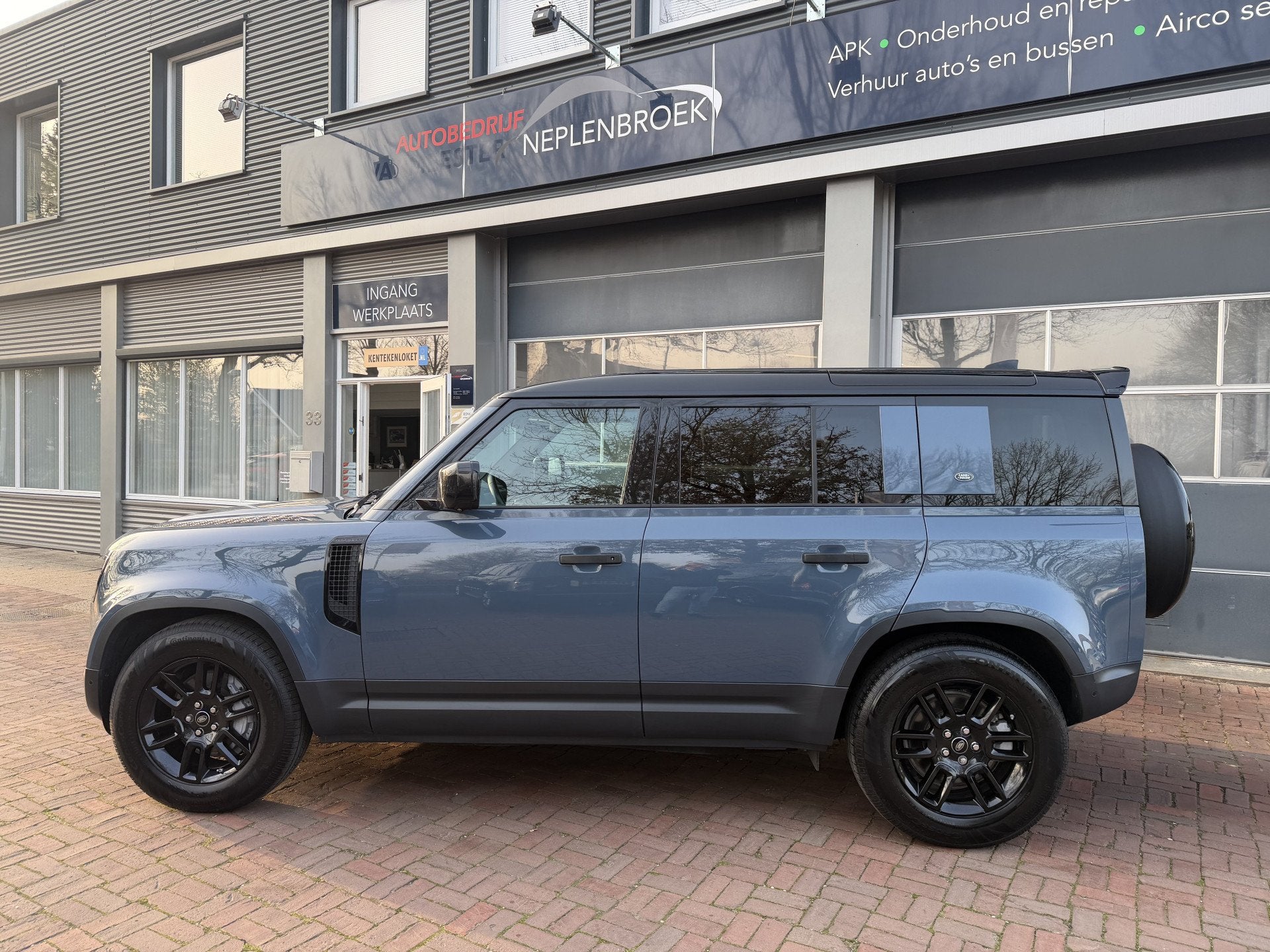 Land Rover Defender 110 3.0 P400 110 X-Dynamic S 5 Persoons, Automaat, Gebruikt, Blauw, 2996 cc