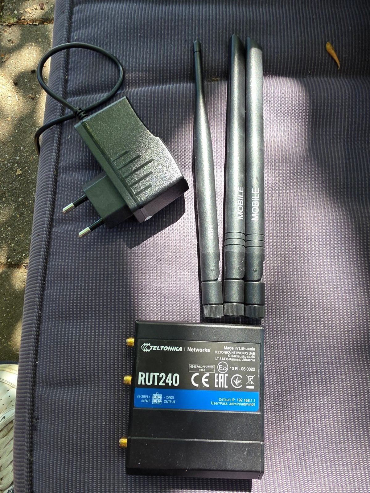 Teltonika RUT240 4G LTE Router met Voeding en Antennes, Ophalen of Verzenden, Nieuw