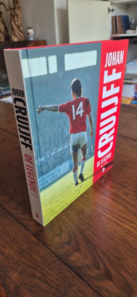 Boek Johan Cruijff, Boeken, Ophalen of Verzenden, Zo goed als nieuw, Balsport