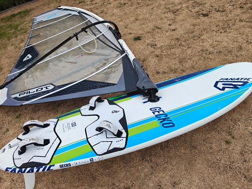 Gecko 133 Gaastra Pilot 6.5 complete set, Watersport en Boten, Windsurfen, Ophalen, Met mast, Gebruikt, Minder dan 250 cm
