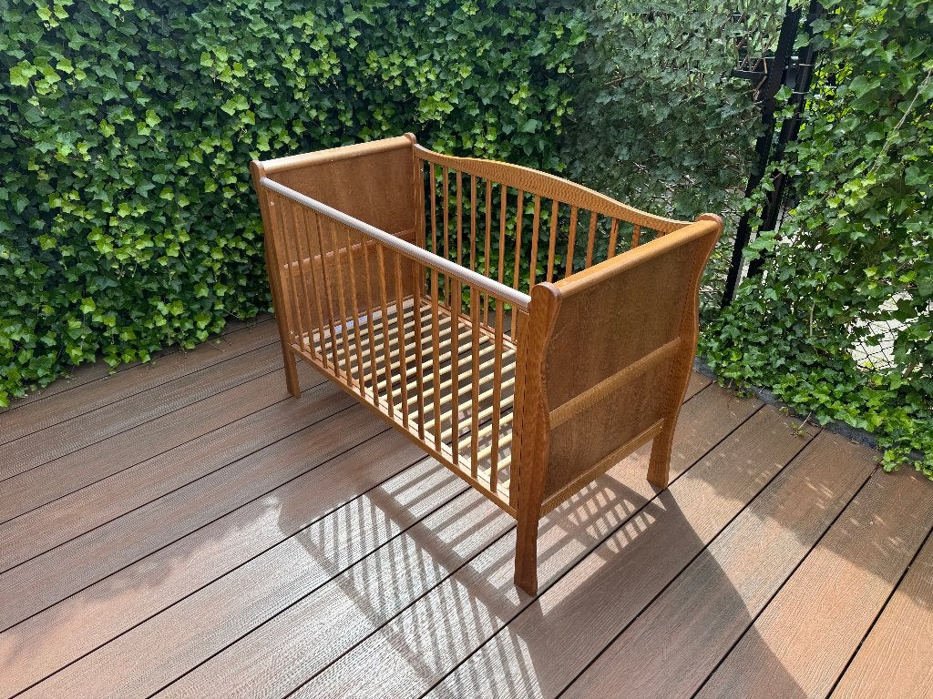 Woodies Noble ledikant 60x120 - vintage walnoot, Ophalen, Gebruikt, Ledikant