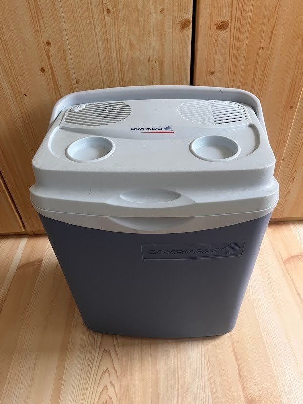Campingaz Koelbox 28 ltr,  12V met Tristar Adapter 230V, Ophalen, Gebruikt, Koelbox, Elektrisch