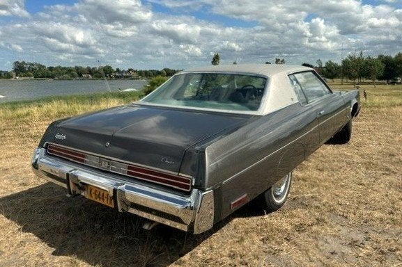 Chrysler 1978 Grijs Newport, Stof, 6555 cc, Bedrijf, Grijs