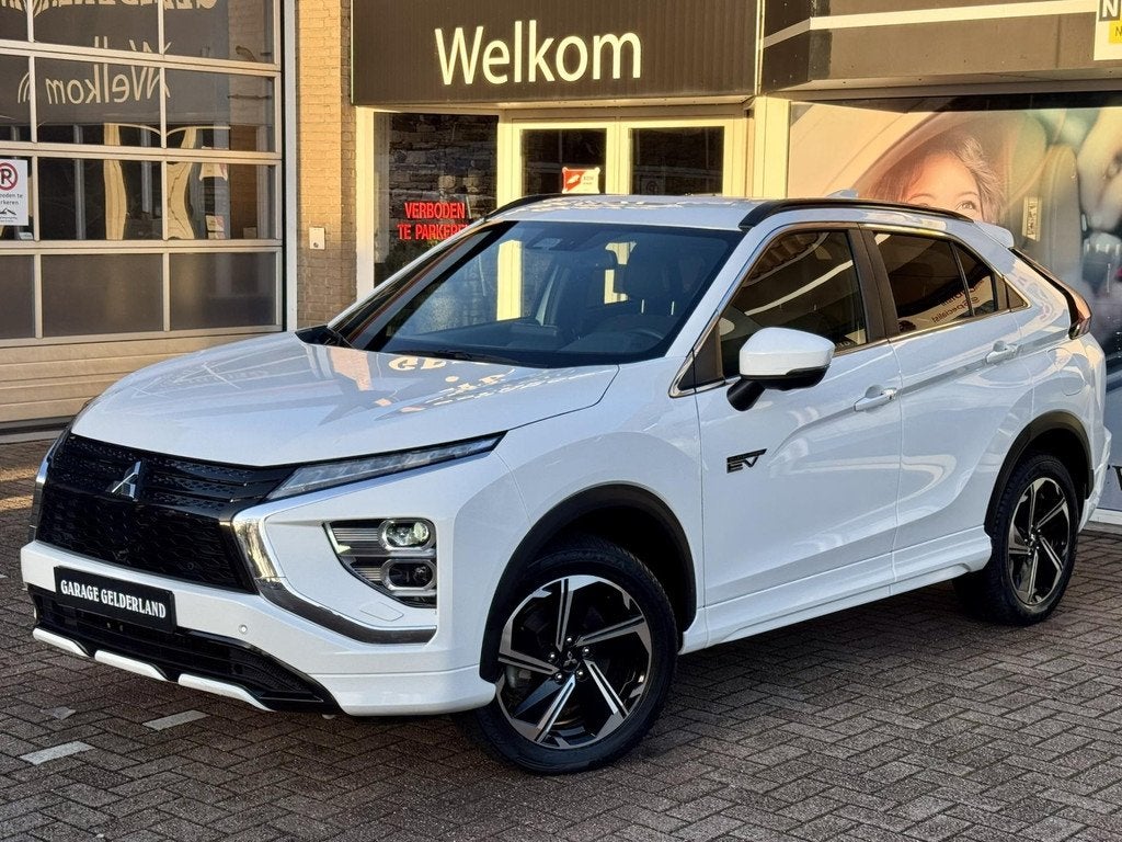 Mitsubishi Eclipse Cross 2.4 PHEV Instyle | Bi-Xenon | Full-, Auto's, Mitsubishi, Automaat, Adaptive Cruise Control, 4 cilinders