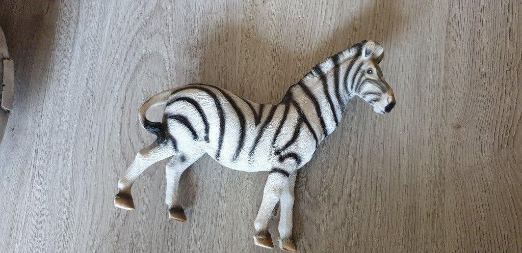 poly zebra beeld paard nieuw, Verzamelen, Ophalen of Verzenden, Nieuw, Dier