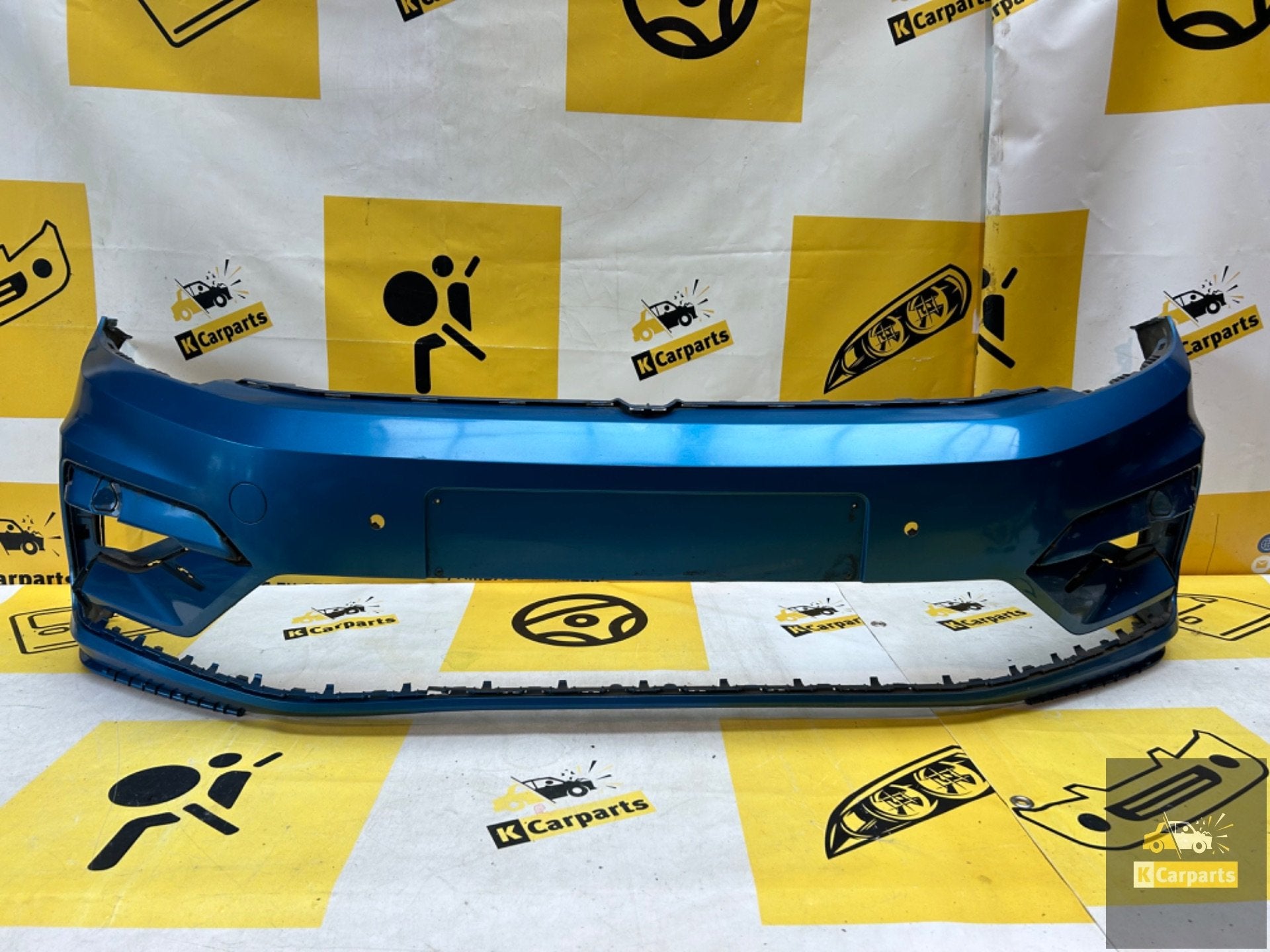 Voorbumper VW Touran 5TA R-linePDC 5TA807221M, Info@fabrikant.eu, Ophalen of Verzenden, Bumper, Fabrikant BV