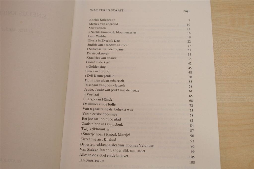 Knelus Knienekop — Groningse Verhalen van Jan J. Boer, Boeken, Ophalen of Verzenden, Gelezen
