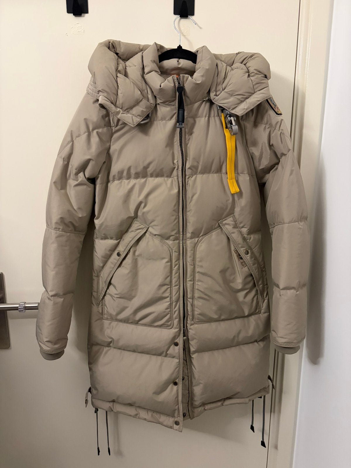 Parajumpers Parka Long Bear Taupe, Kleding | Dames, Ophalen, Zo goed als nieuw, Maat 34 (XS) of kleiner, Zwart