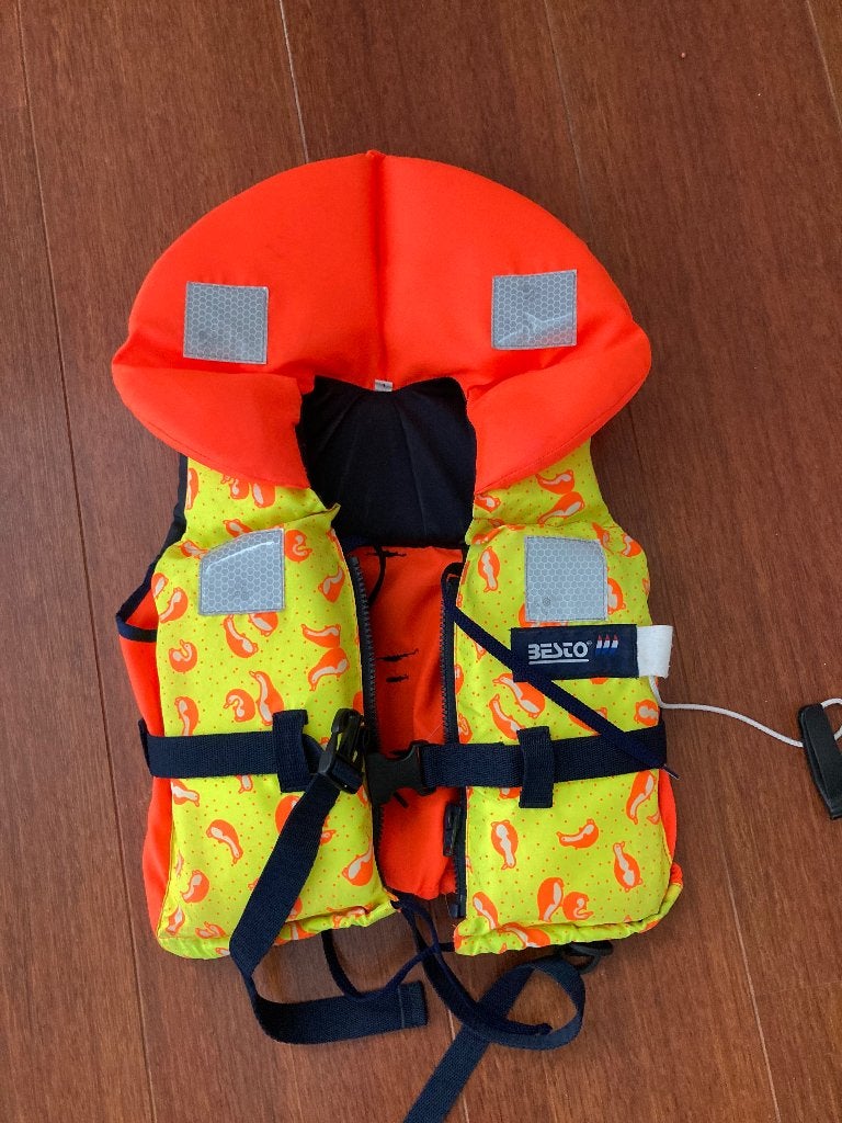 Gratis zwemvest baby, Kinderen en Baby's, Babykleding | Baby-zwemkleding, Gebruikt, Jongetje of Meisje, One size, Ophalen of Verzenden
