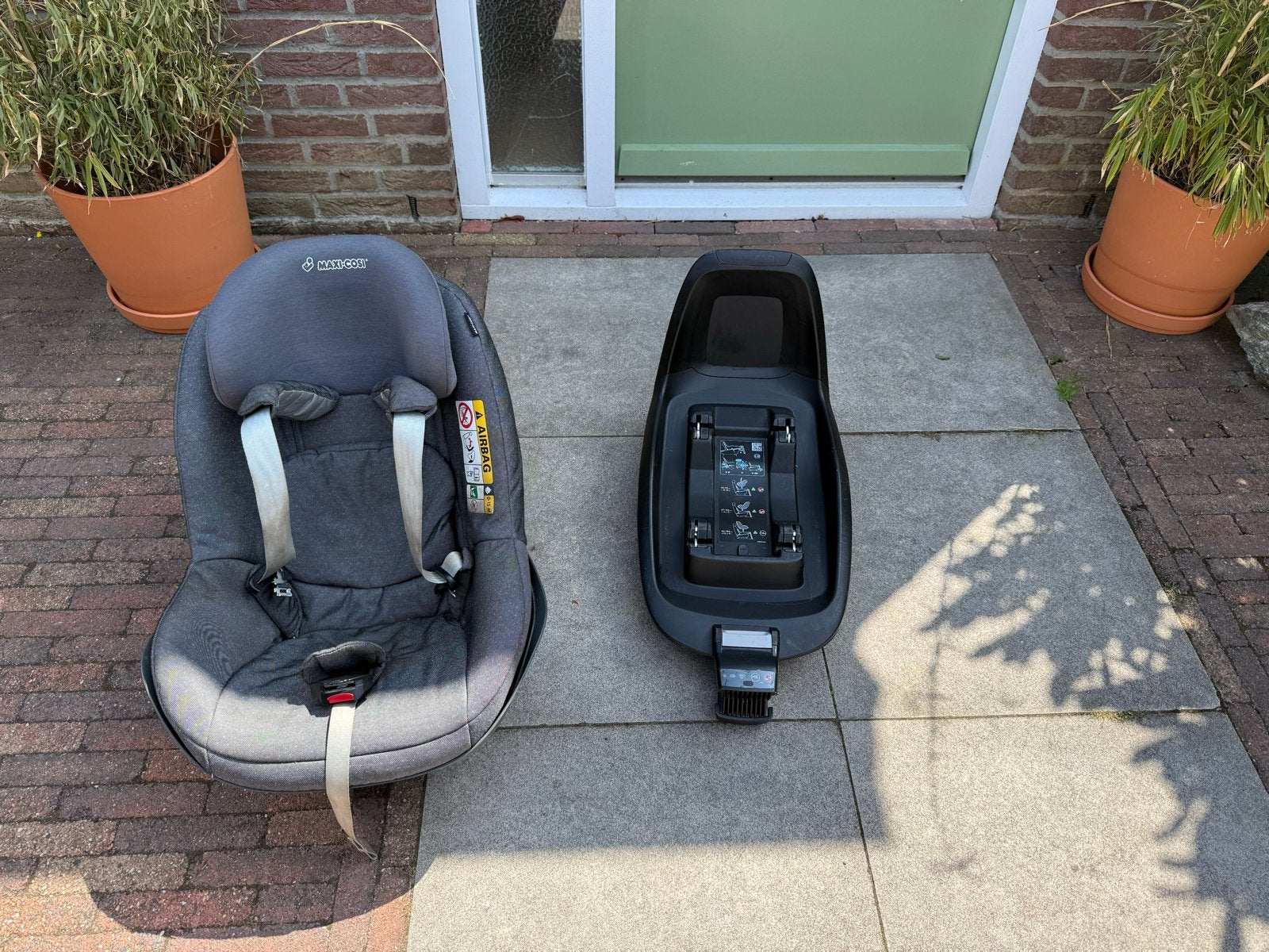 Maxi Cosi Pearl autostoel met 2wayFix base unit, Ophalen, Gebruikt, Verstelbare rugleuning, 9 t/m 18 kg