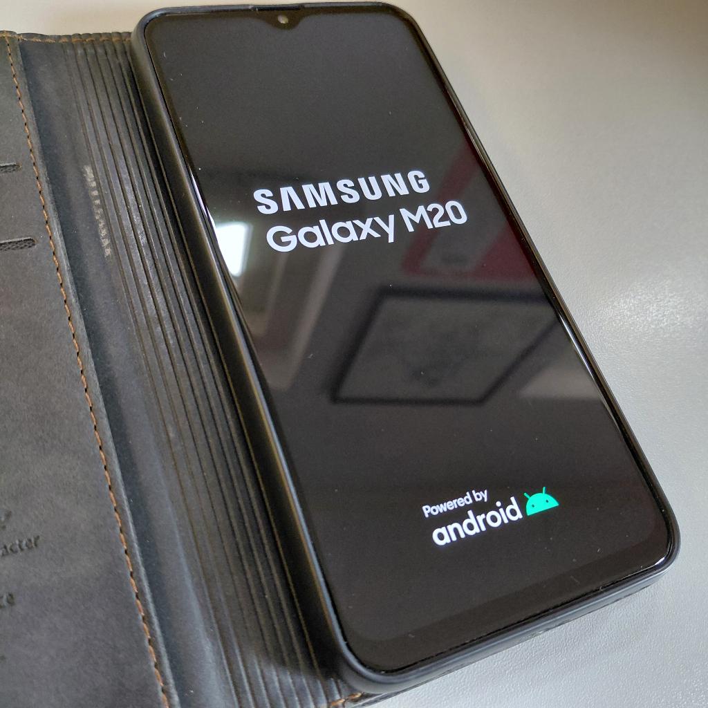 Samsung Galaxy M20, Telecommunicatie, Mobiele telefoons | Samsung, Gebruikt, Overige modellen, Zwart, Touchscreen