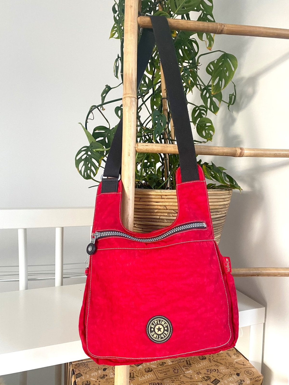 Kipling Schoudertasje Rood - Handig & Compact, Ophalen of Verzenden, Gebruikt, Rood, Schoudertasje