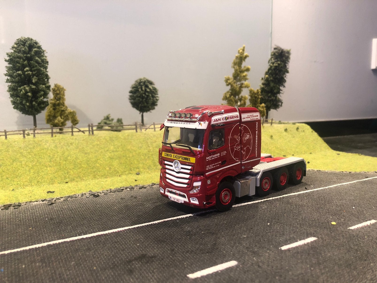 Mercedes Gigaspace zwaartetransport trekker van Jan Coesens, Ophalen of Verzenden, Zo goed als nieuw, Bus of Vrachtwagen, Wsi