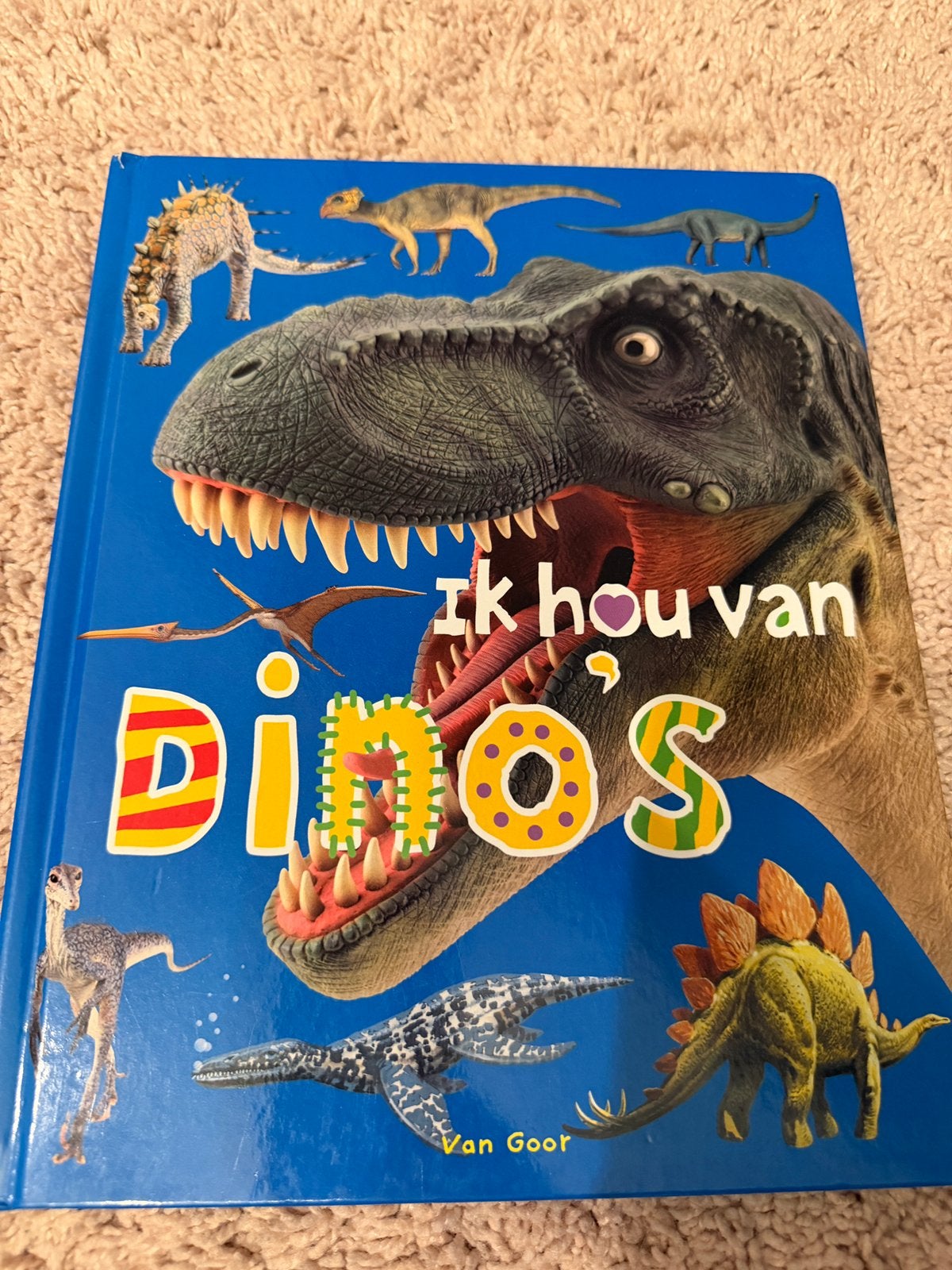 Ik hou van Dino’s - weetjes over dinosaurussen, Boeken, Kinderboeken | Baby's en Peuters, Ophalen of Verzenden, Zo goed als nieuw