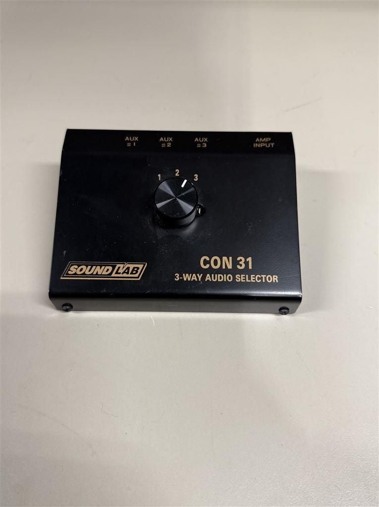 Soundlab con 31 - 3-way audio selector, Ophalen of Verzenden, Gebruikt