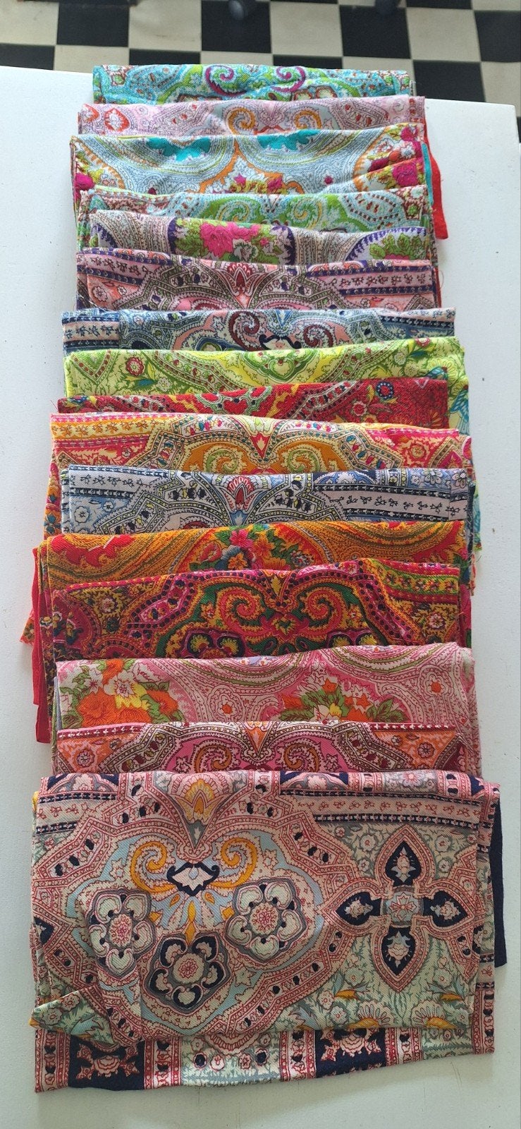 oilily sjaals, 120 cm of meer, Ophalen of Verzenden, Zo goed als nieuw, Katoen