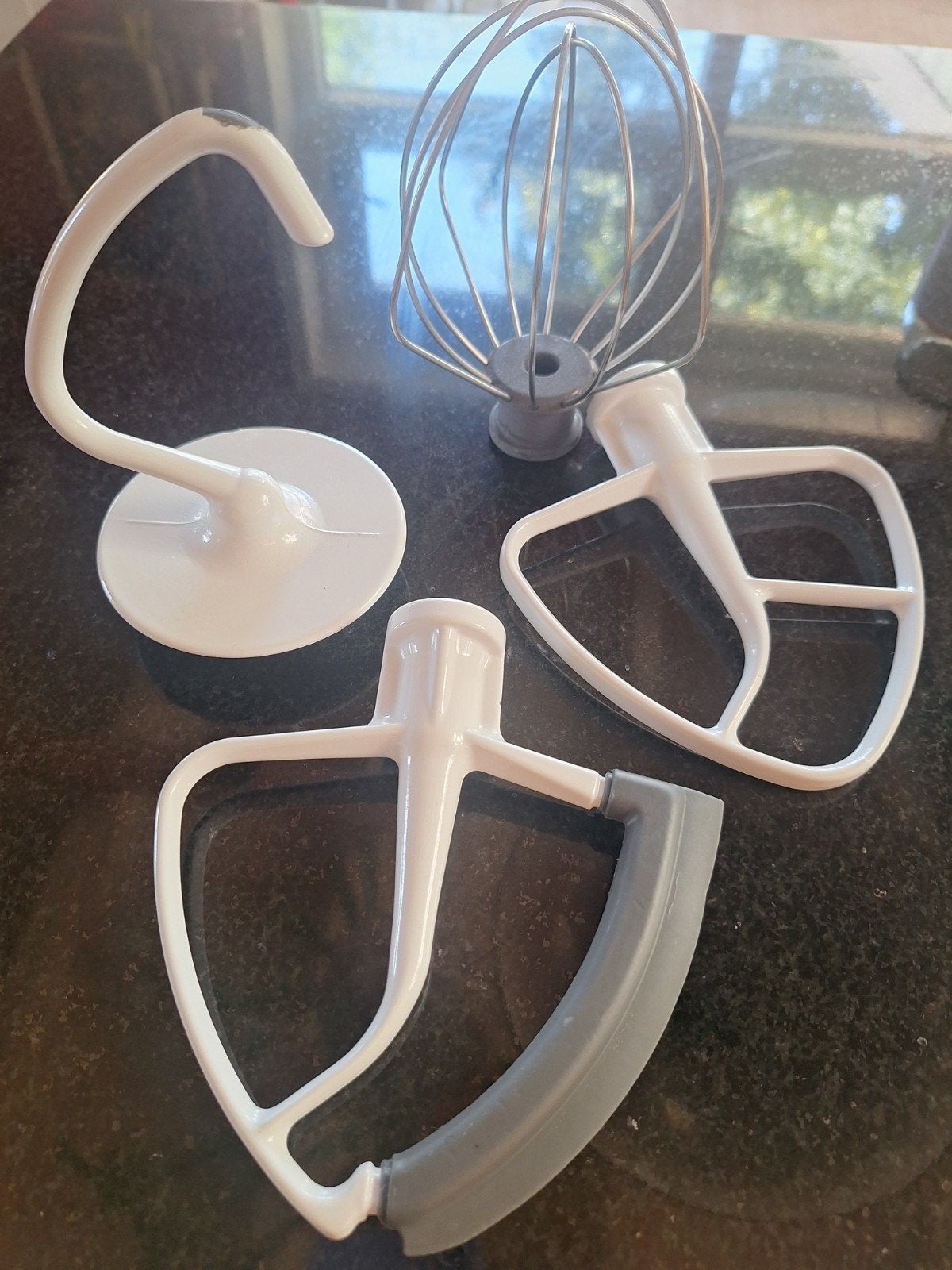 KitchenAid mixer accessoires: garde, platte en deeghaak, Witgoed en Apparatuur, Ophalen of Verzenden, Gebruikt, Vaatwasserbestendig