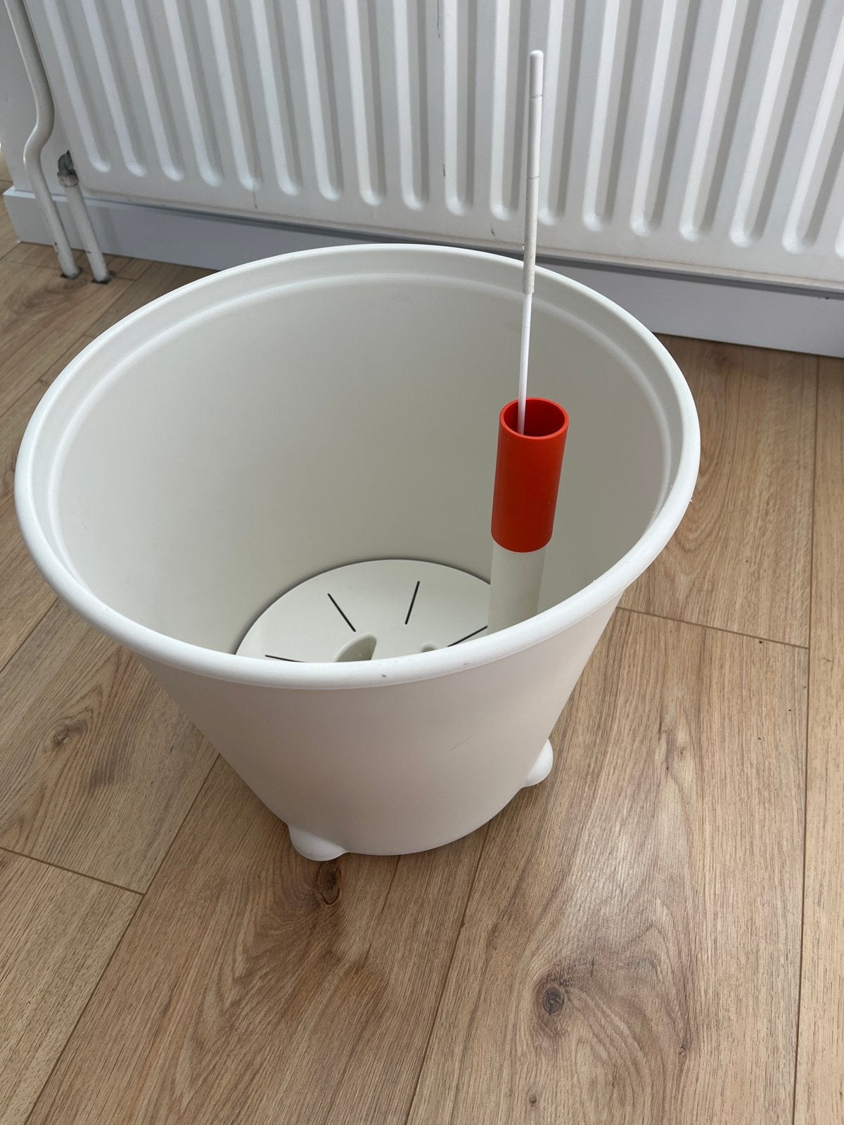 IKEA Plantenpot met wieltjes - Zo goed als nieuw, Kunststof, Rond, Binnen, Zo goed als nieuw