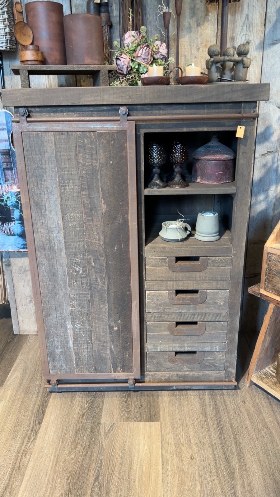Driftwood kast met 1 schuifdeur, Ophalen, Bv, Breda, 3 of 4 laden
