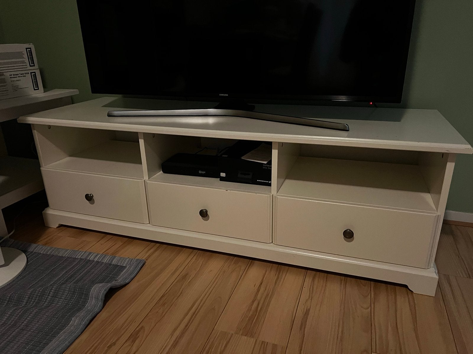 Gratis wit TV meubel, Ophalen, 100 tot 150 cm, Zo goed als nieuw, Minder dan 100 cm