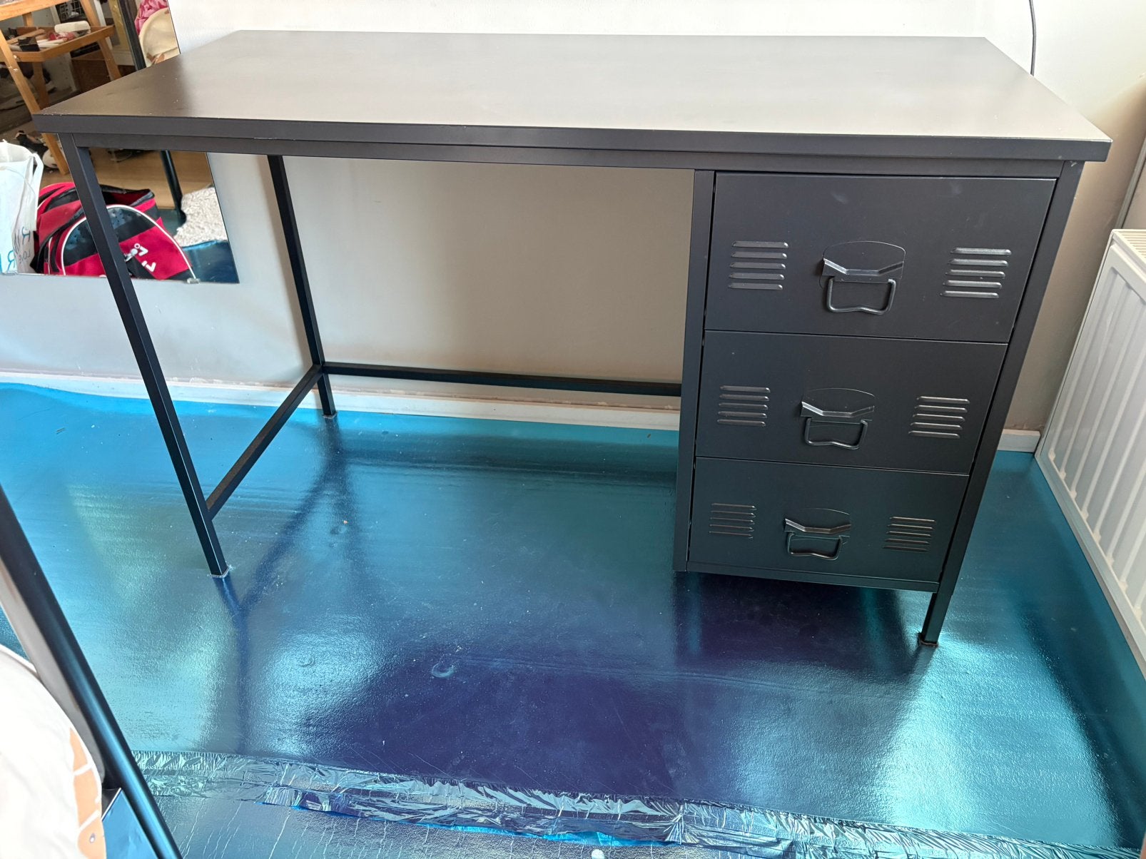 Bureau GRATIS af te halen, Huis en Inrichting, Bureaus, Ophalen, Gebruikt, Zwart