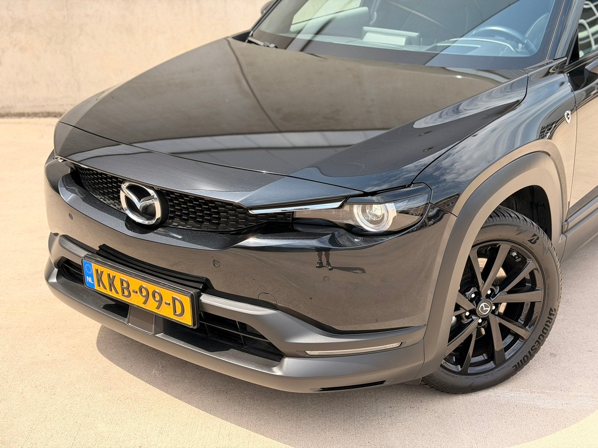 Mazda MX-30 E-SkyActiv R-EV 170 Makoto Open dak 360 BOSE HUD, Gebruikt, Leder en Stof, Plug-in hybride, Bedrijf