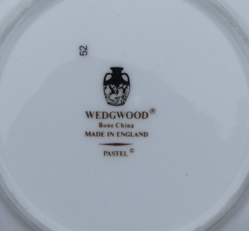Wedgwood Pastel Servies met Aparte Pastel Kleurige Rand, Klassiek, Nieuw, Ophalen of Verzenden, Bord(en)