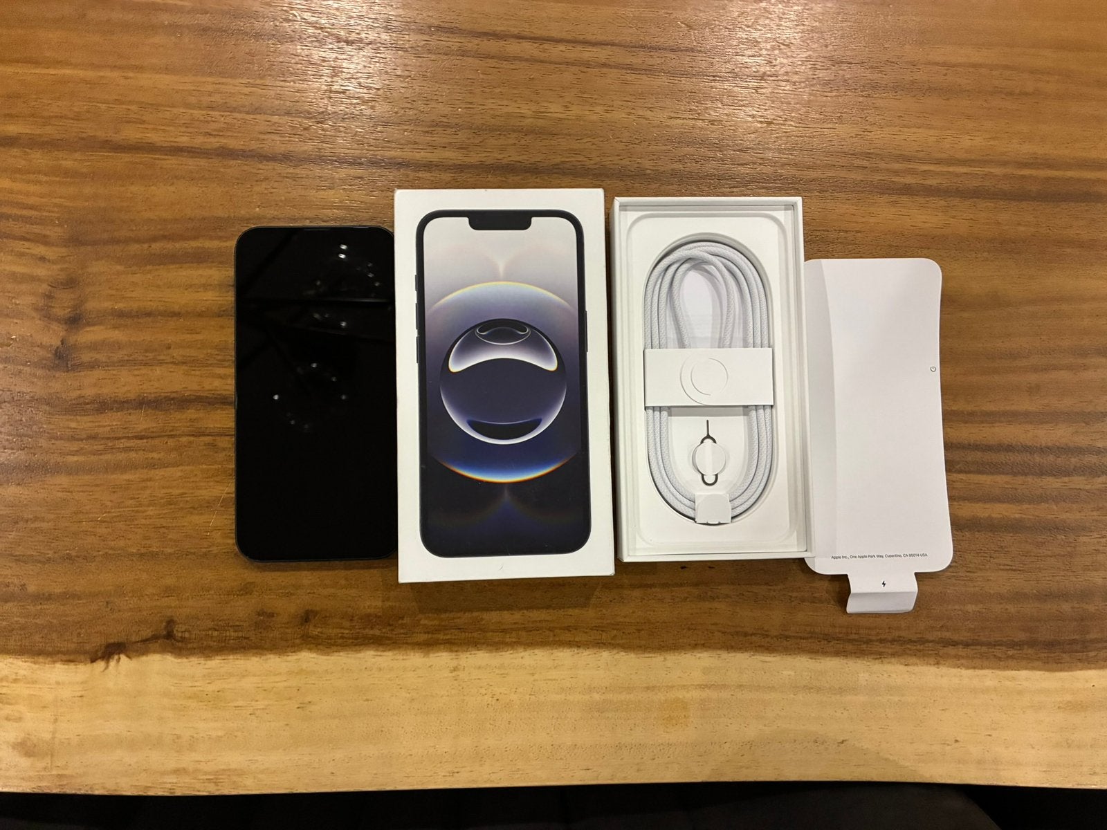 iPhone 16E (Zwart). 128gb. Mdm bypass, Telecommunicatie, Mobiele telefoons | Apple iPhone, Zwart, Ophalen of Verzenden, Zo goed als nieuw