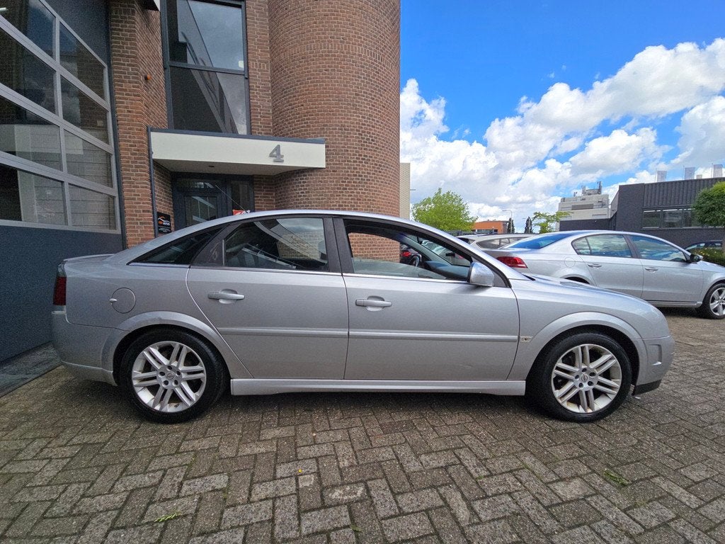 Opel Vectra GTS 2.2-16V Elegance Automaat |Trekhaak |Airco, Auto's, Opel, 1380 kg, Gebruikt, 4 cilinders, 715 kg