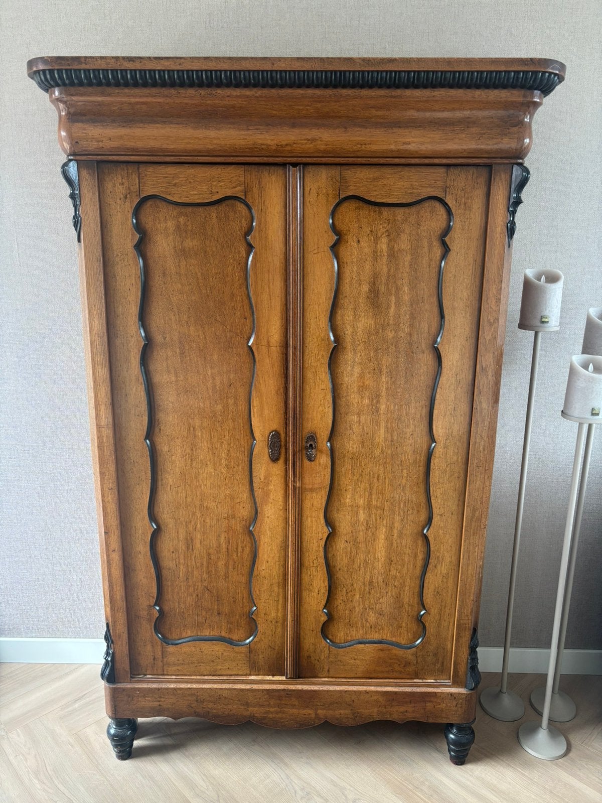 Biedermeier kast origineel, Ophalen