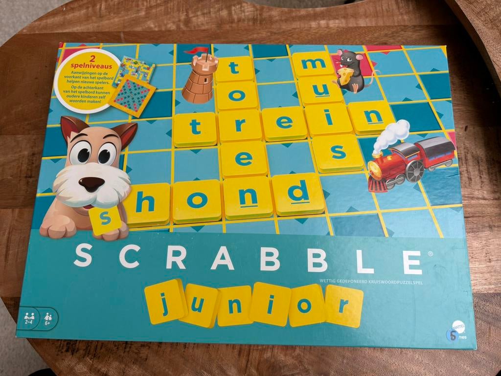 Scrabble junior, Hobby en Vrije tijd, Gezelschapsspellen | Bordspellen, Ophalen, Zo goed als nieuw