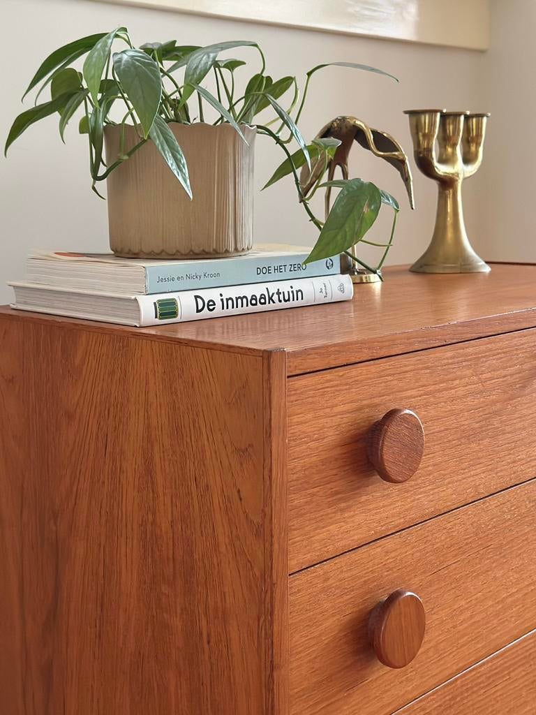 Vintage ladekast teak hout Deens jaren 50/60/70, Ophalen, 50 tot 100 cm, Zo goed als nieuw, 3 of 4 laden